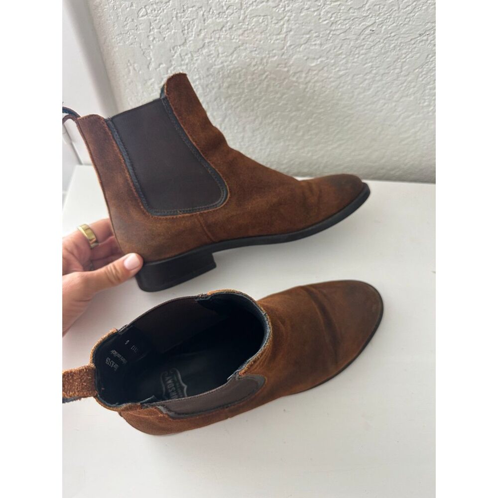 Thursday Boot Co Dutchess Chelsea Boots in Brown Suede Size 8.5 - Picture 3 of 6